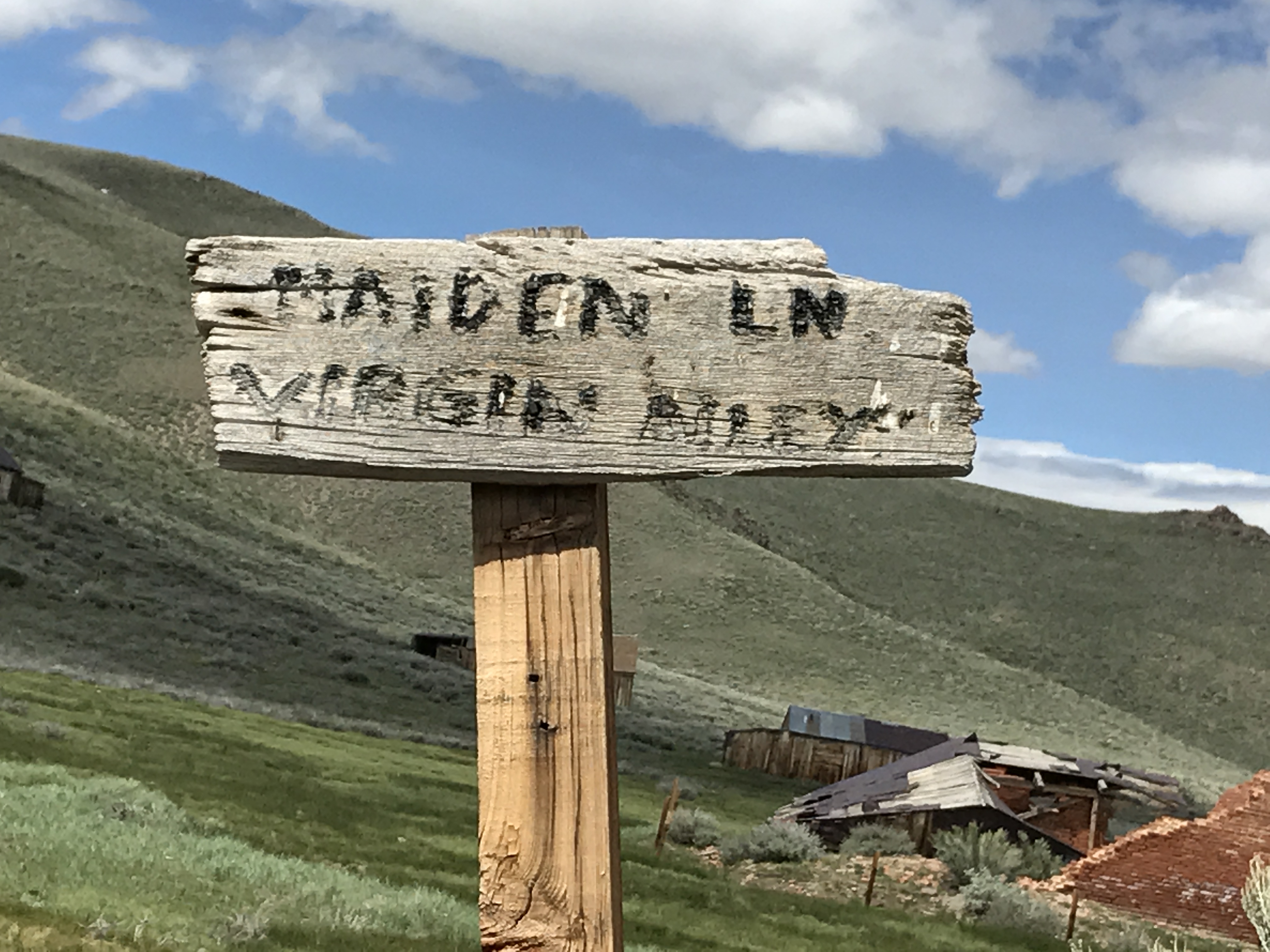 bodie bonanza street sign